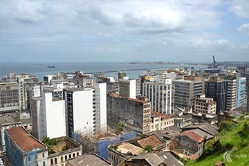 Salvador - Centro Histórico - Elevador Lacerda, vista para a Cidade Baixa