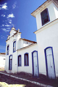 Cidade de Goiás - Igreja de N. Sra de Abadia<br /><span>Crédito: mochileiro.tur.br</span>