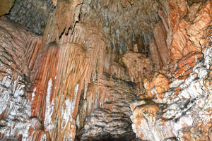 Terra Ronca - Caverna Angélica - Gigantescas cortinas>