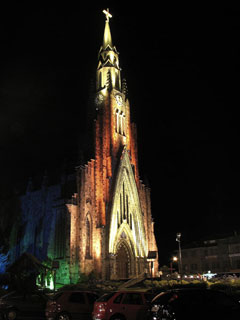 Canela - Vista Noturna da Catedral Nossa Senhora de Lourdes