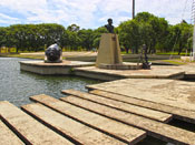 Porto Alegre - Parque Marinha do Brasil - Praça do Canhão